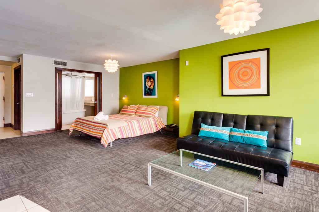 C Ocean Rentals At Strand Ocean Drive (Adults Only) Miami Beach Exterior foto